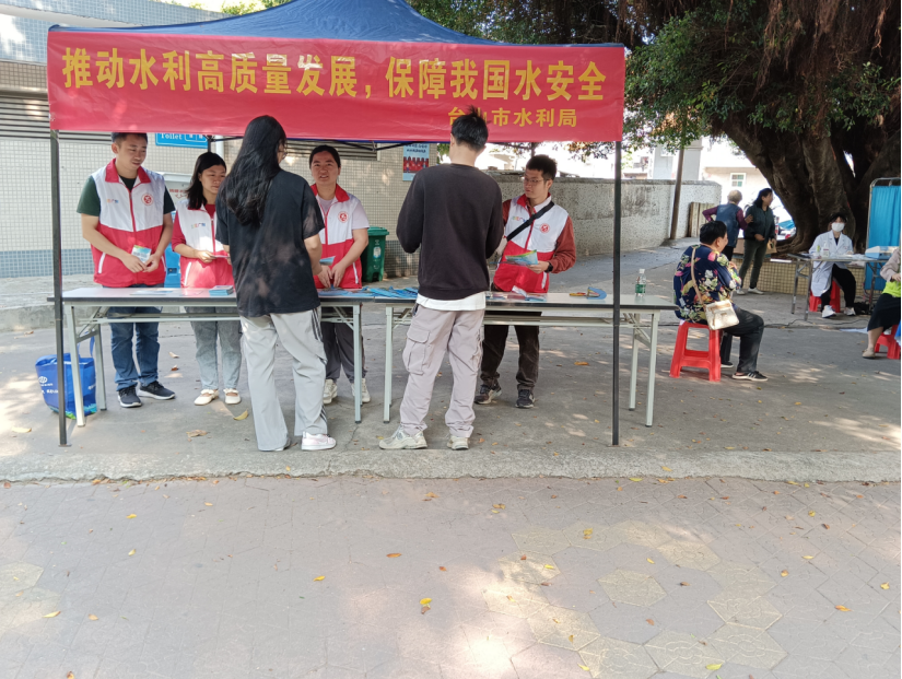 市水利局开展2025年“世界水日”“中国水周”主题宣传活动443.png