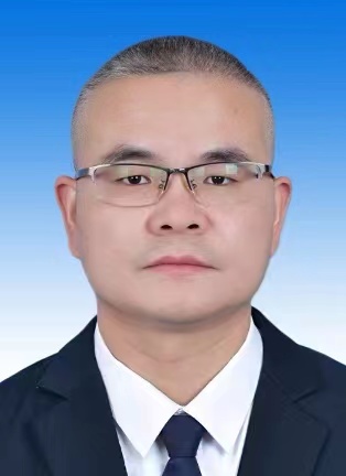 熊良勇.jpg